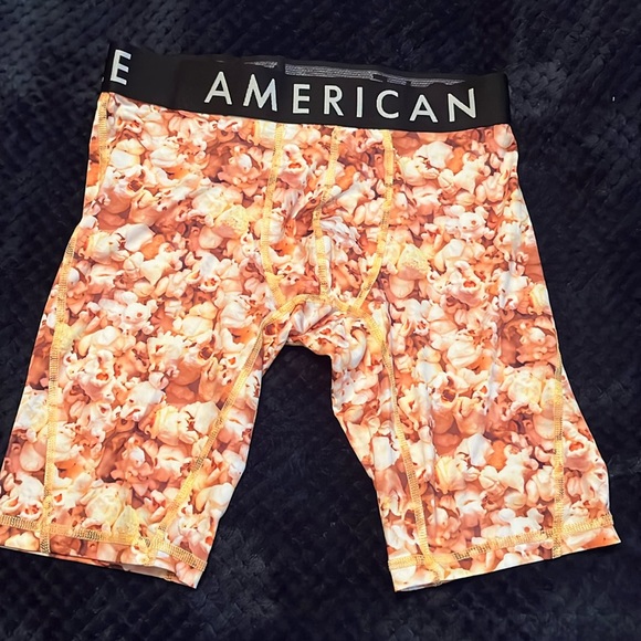 Men’s American Eagle Small Flex Boxer Briefs 9" inseam longer length Popcorn 🍿 - Picture 1 of 2